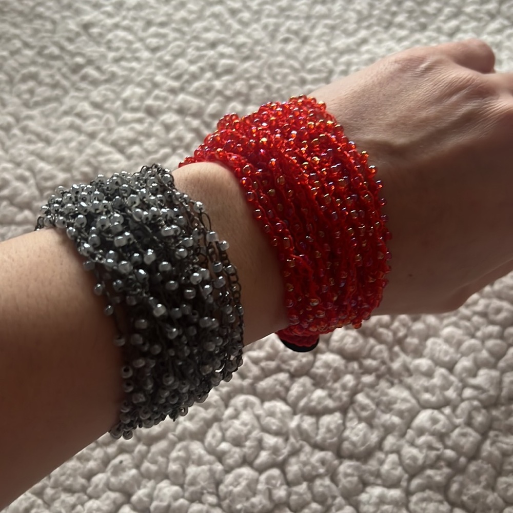 Beaded String Bracelets ⭐️